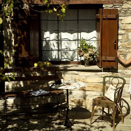 Отель Archontiko Stathopoulou 4*